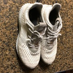 Adidas alpha bounce men’s size 7.5